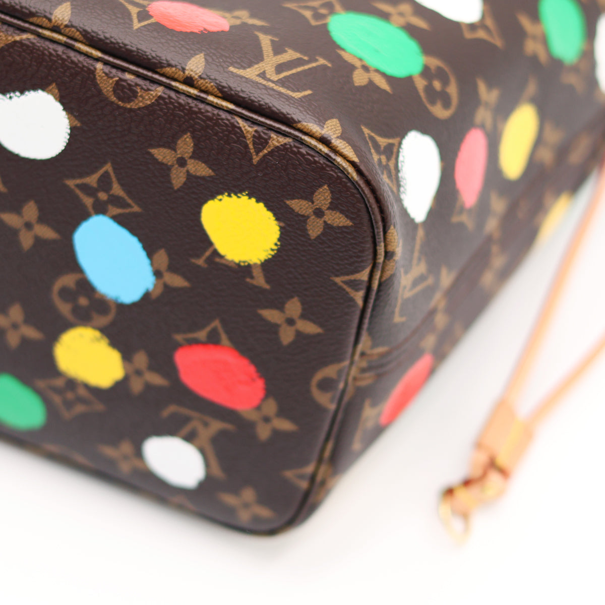 Louis Vuitton x Yayoi Kasuma Neverfull
