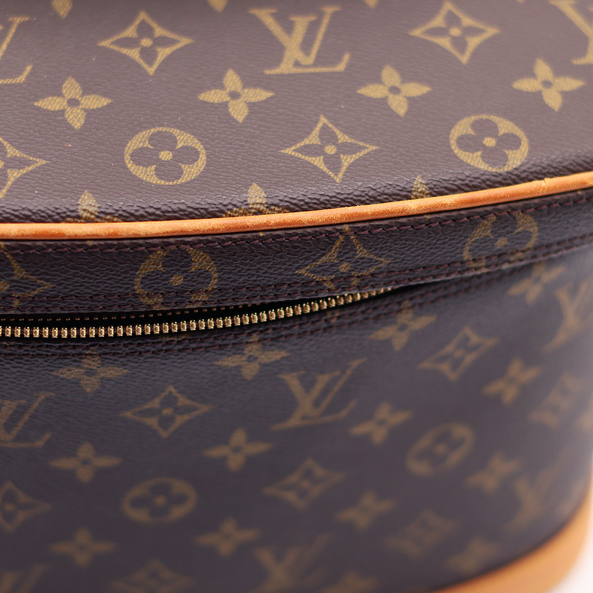 Louis Vuitton Nice Vanity