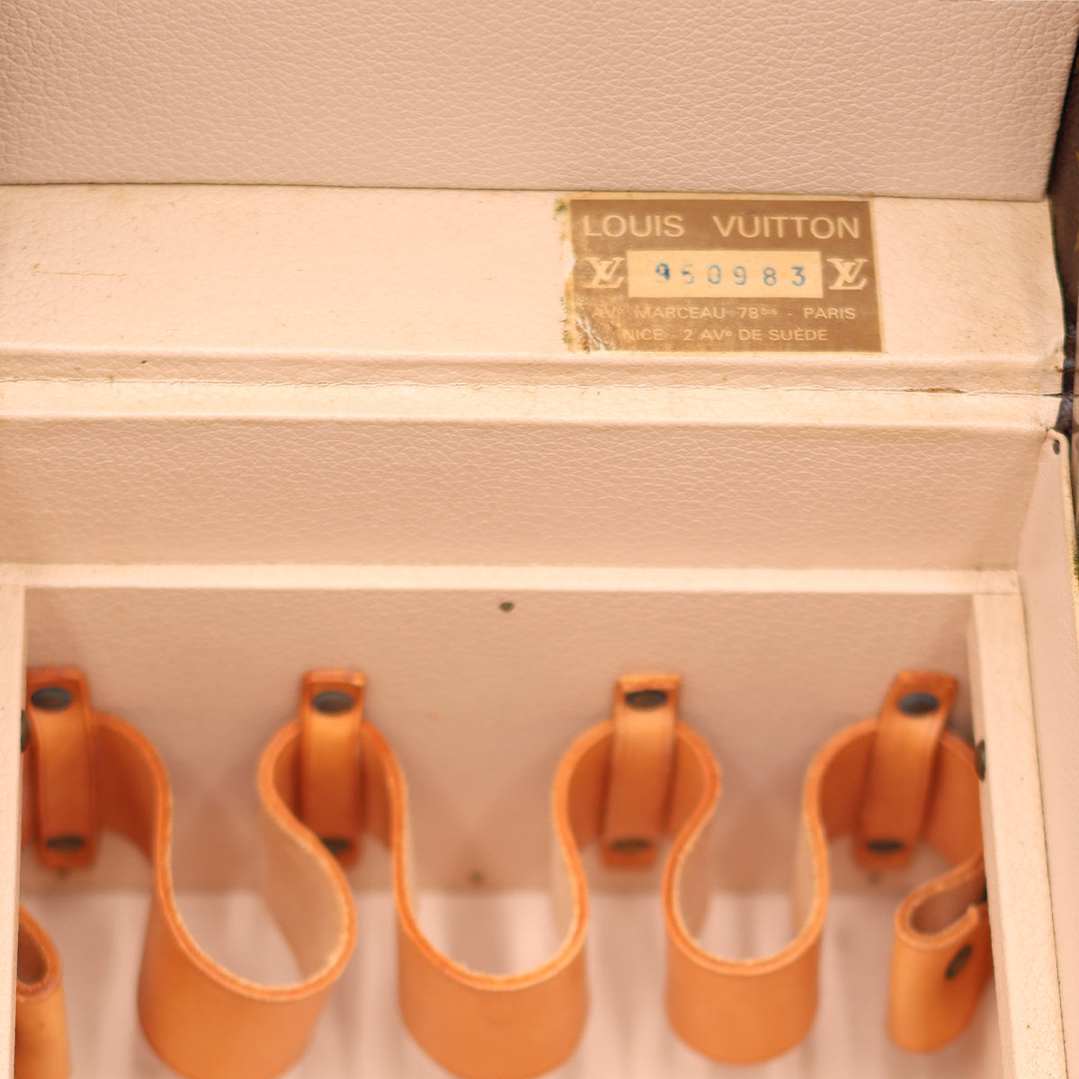 LOUIS VUITTON Vintage Monogram Boite Flacons Trunk